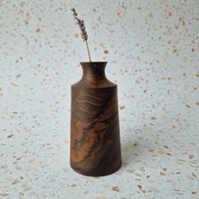 Load image into Gallery viewer, Sunny Beaux English Walnut Root straight vase  (Sunny88)