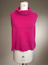 Load image into Gallery viewer, Nimpy upcycled 100% cashmere pink poncho small