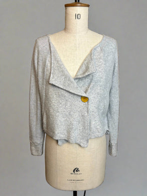 Nimpy Clothing Upcycled 100% cashmere light grey cardigan small/medium