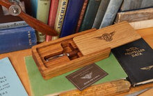 Load image into Gallery viewer, Hordern Richmond Fountain pen made from original spitfire propeller