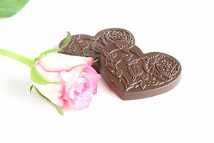 Flowers and Thorn Ecuadorian dark chocolate with rose oil hearts (FANDT)