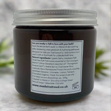 Load image into Gallery viewer, Bathe in Stroud Rosy Posy bath soak 250g