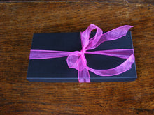 Load image into Gallery viewer, Saskia's Flower Essences "Combination flower essence gift set" 8x 30ml