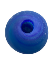 Load image into Gallery viewer, Alexandra Pheonix Holmes blown glass round vase (AH34)