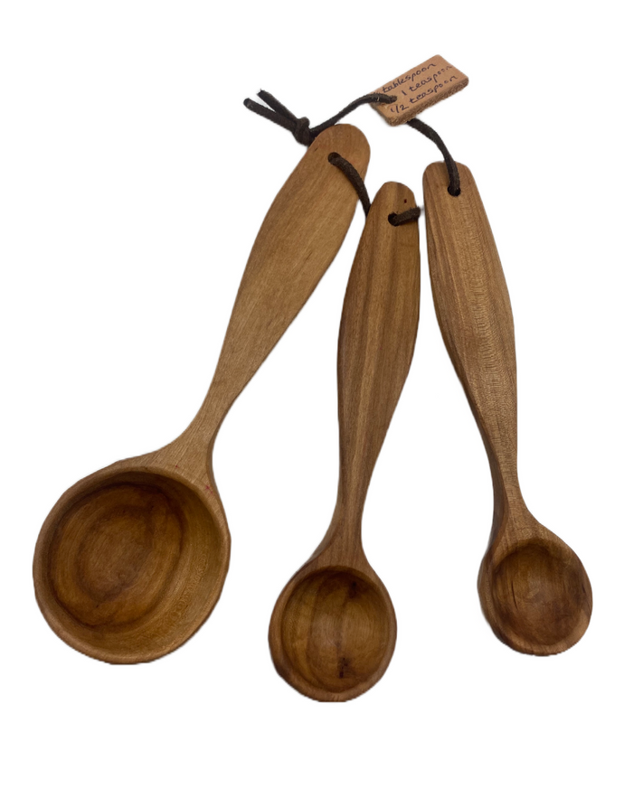 Carpenter’s Woodcraft measuring scoops plum