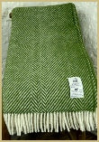 Load image into Gallery viewer, Cotswold Woollen Weavers Shetland Chevron Turf