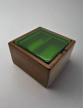Load image into Gallery viewer, Flexen Iroko box with fused glass lid