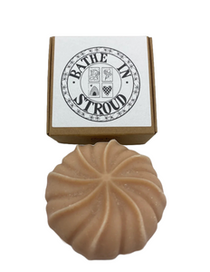 Bathe in Stroud geranium soap