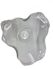 Load image into Gallery viewer, Alexandra Pheonix Holmes blown glass sculptural bowl/vase (AH15)