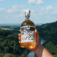 Load image into Gallery viewer, Hive Mind Traditional mead 14.5% 70cl