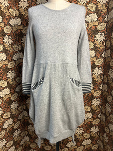 Nimpy Clothing upcycled 100% cashmere light grey flecked pocket dress small
