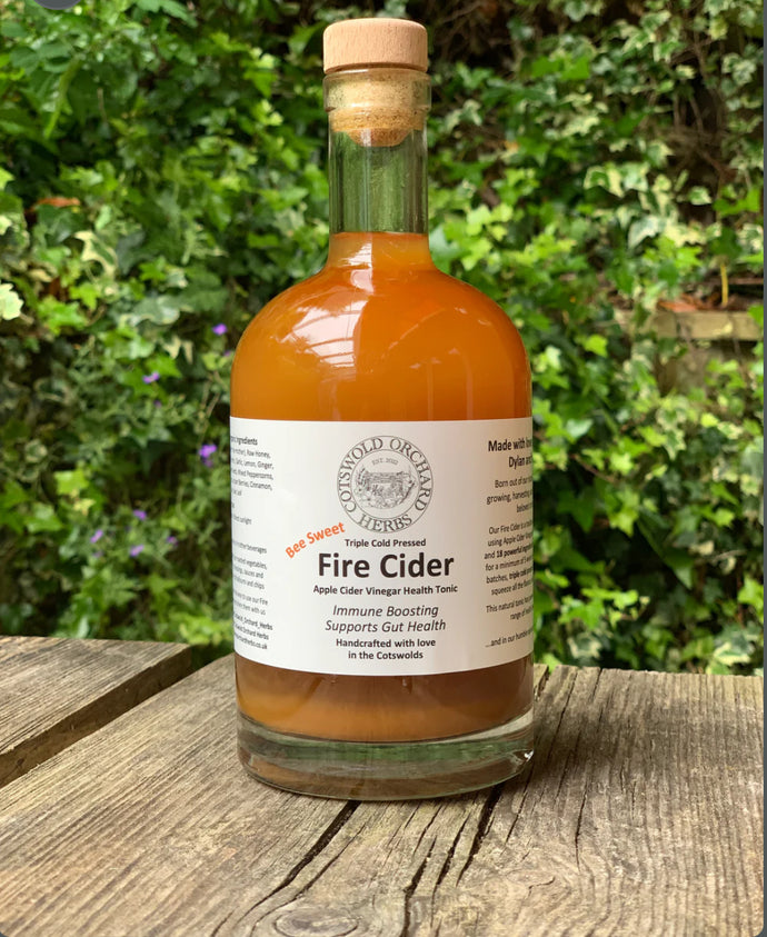Cotswold Orchard Herbs bee sweet fire cider 500ml