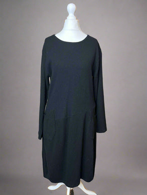 Nimpy Clothing upcycled 100% cashmere black long jumper dress medium