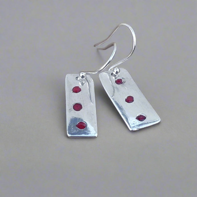 Jane Vernon Fine silver & acrylic small rectangular earrings red