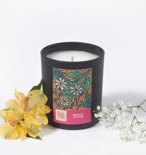Load image into Gallery viewer, Iwuri &quot;Muse&quot; luxury scented candle