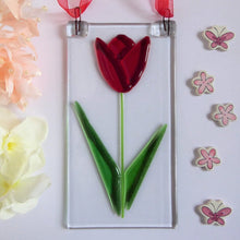 Load image into Gallery viewer, Eva Glass Design red tulip fused glass suncatcher (EGD TUR)