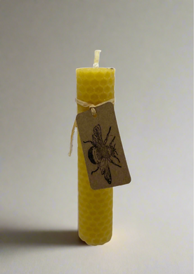 Hand rolled beeswax candles small (Pear)
