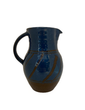 Load image into Gallery viewer, Horsley Pottery Quart jug (HP)