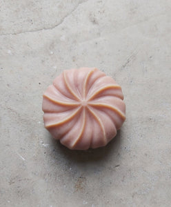 Bathe in Stroud geranium soap