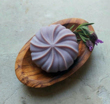 Load image into Gallery viewer, Bathe in Stroud lavender soap