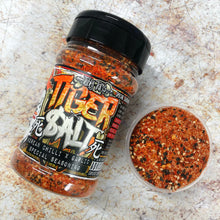 Load image into Gallery viewer, Tubby Tom’s Tiger salt shaker 