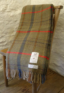 Cotswold Woollen Weavers Gloucestershire check lambswool merino throw 