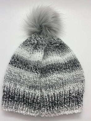 Pom Pom beanie (Hand knitted)