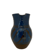 Load image into Gallery viewer, Horsley Pottery Quart jug (HP)