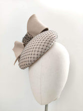 Load image into Gallery viewer, Gemma Sangwine wool felted mini beret/button percher hat with bow (GEMS411)