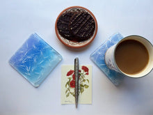 Load image into Gallery viewer, Eva Glass Design Blue and white dandelion clocks fused glass coaster (EGD  CCB)