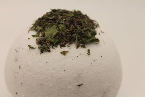 Bathe in Stroud bath bomb “Inspire” Marjoram and Bergamot essential oils